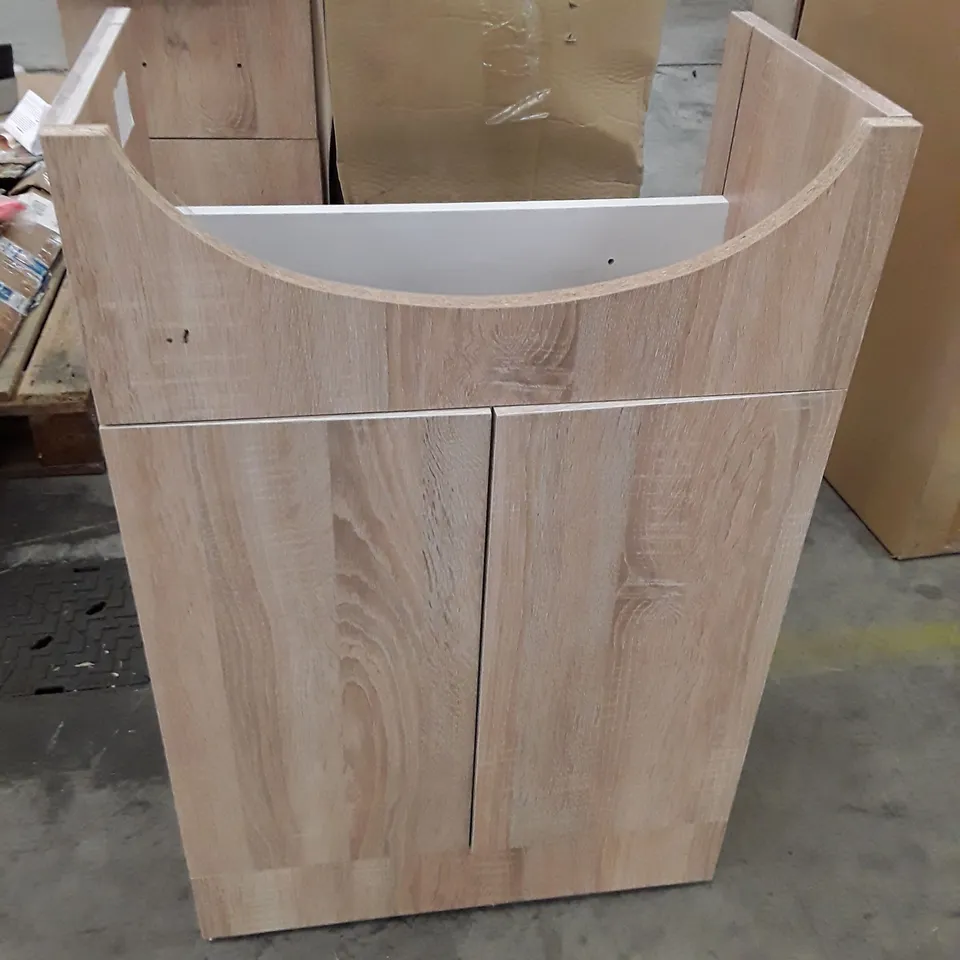 BOXED BRAND NEW SIENNA OAK VANITY UNIT & BASIN 550CM 