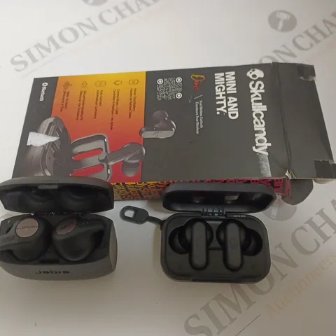LOT OF 2 PAIRS OF EARBUDS TO INCLUDE JABRA AND SKULL CANDY