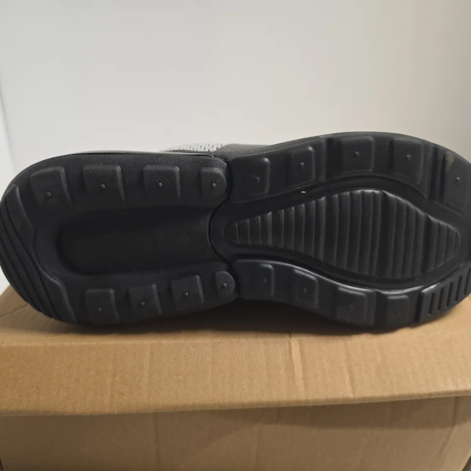 BOXED PAIR OF NIKE AIR 270 TRAINERS – SIZE 36