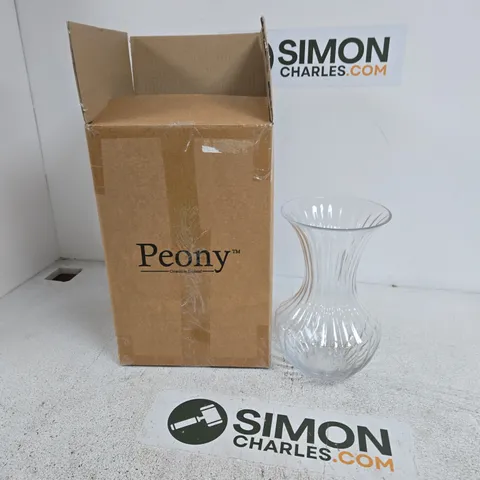 PEONY GLASS VASE – CLEAR RIBBED DESIGN (MADE IN ENGLAND)