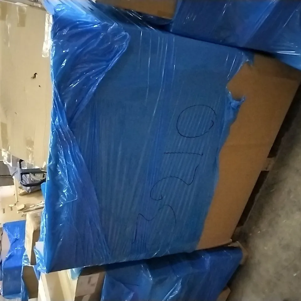 PALLET OF ASSORTED ITEMS INCLUDING KKTONER OFFICE STOOL, AMFLIP, HOHOLLAA 44" FOLDING HEXAGON, PROIRON PRO EXICIRSE MAT, ZENPH OUTDOOR AUTO-INFLATING SLEEPING MAT 