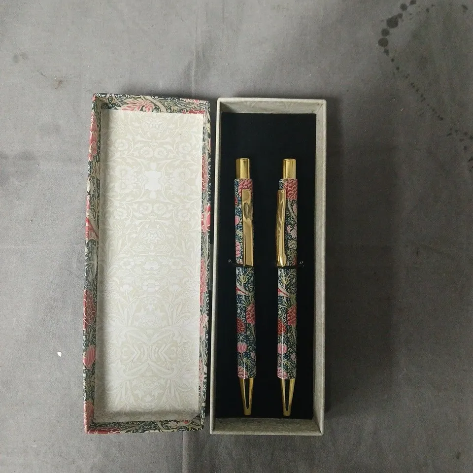 GIFT PEN SET WITH FLORAL PATTERN – TWO PENS IN PRESENTATION BOX