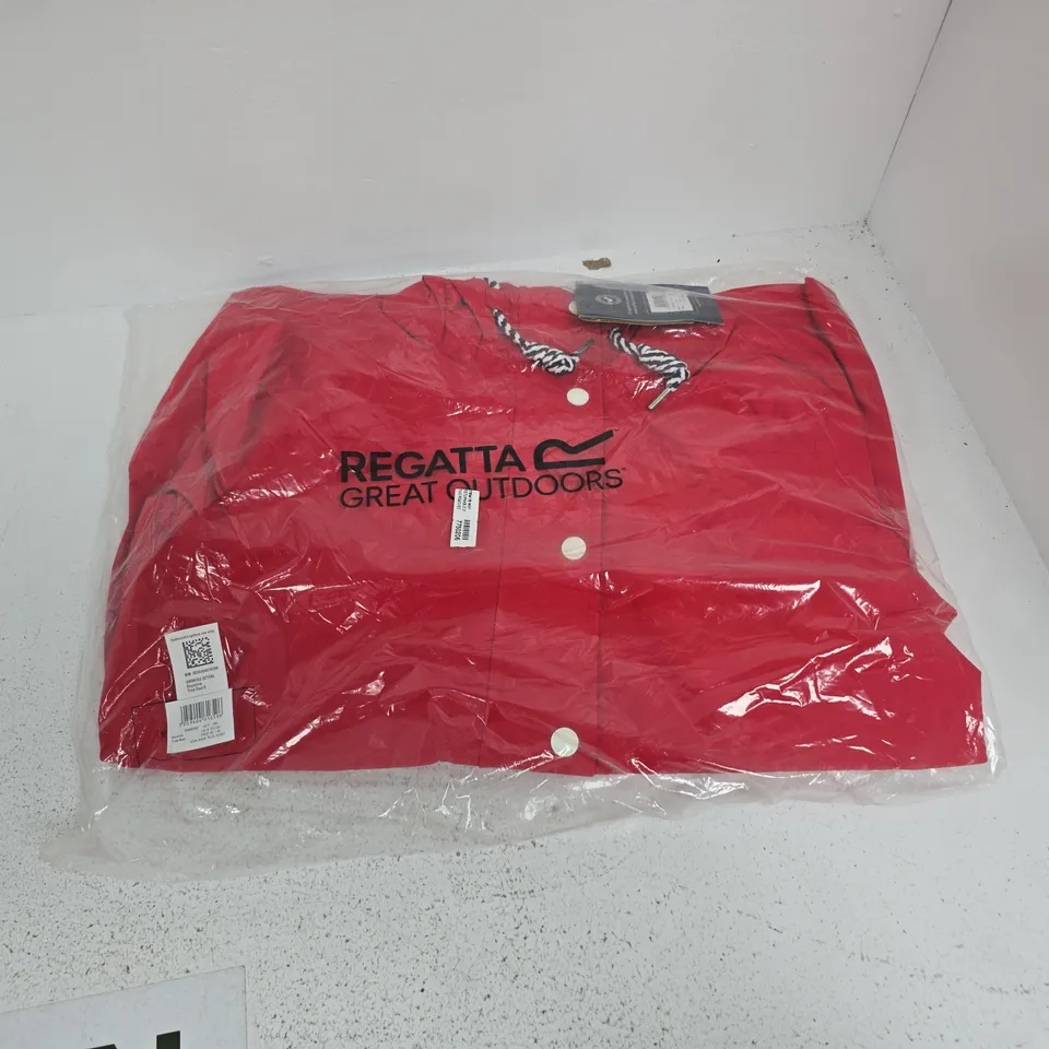 BAGGED REGATTA BAYARMA JACKET IN RED - UK 8