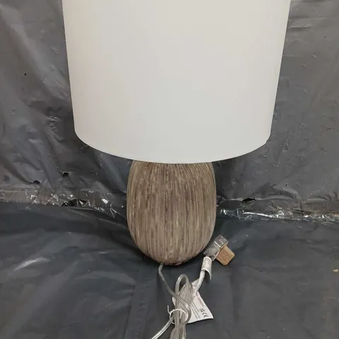 IDEAL HOME SCRATCH TABLE LAMP IN NATURAL