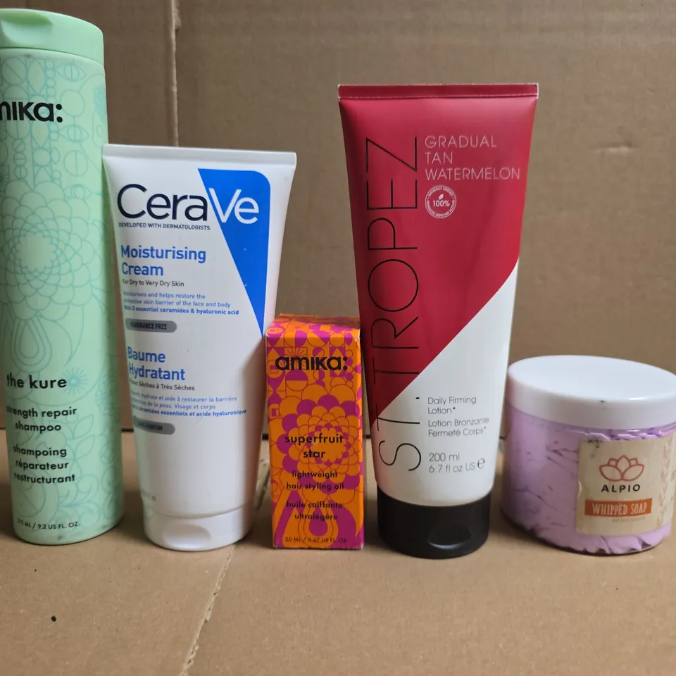APPROXIMATELY 15 ASSORTED HEALTH & BEAUTY PRODUCTS TO INCLUDE CERAVE. AMIKA AND WHIPPED SOAP 