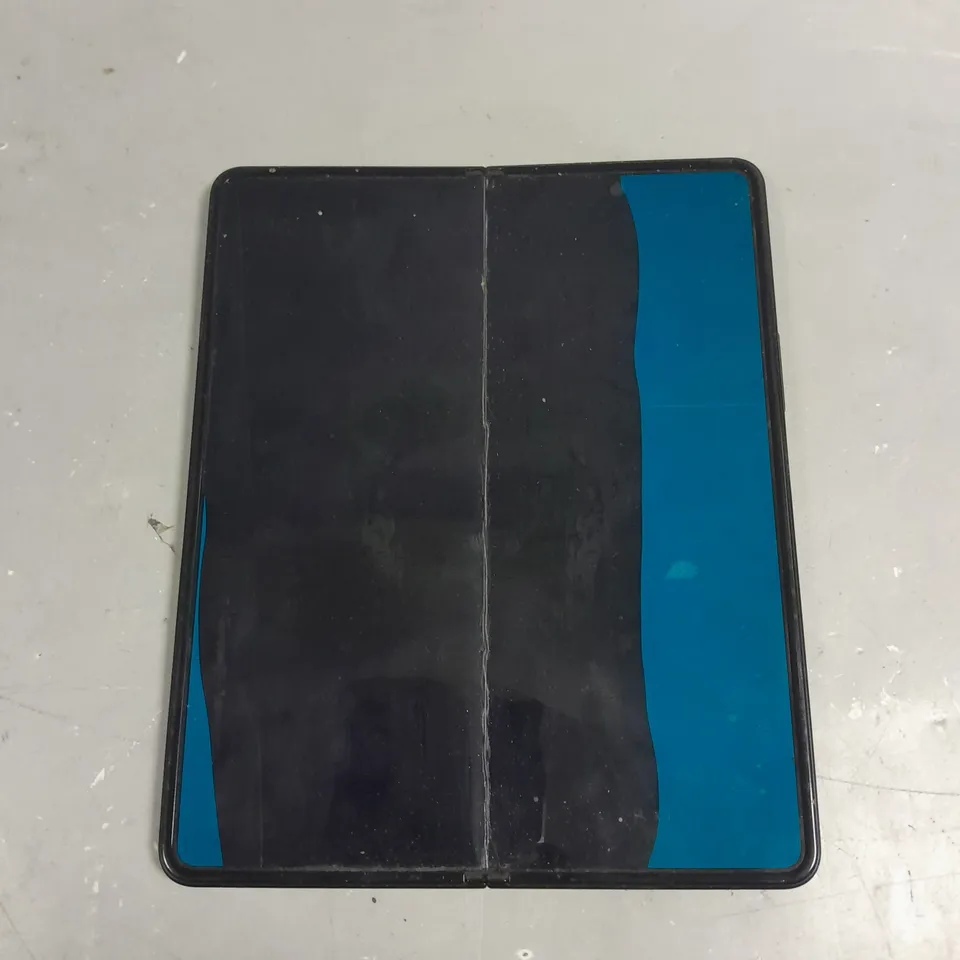 SAMSUNG GALAXY Z FOLD SMARTPHONE