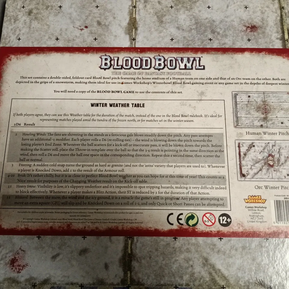 BLOOD BOWL WINTER-THEMED PITCH – DOUBLE-SIDED FOLD-OUT SET