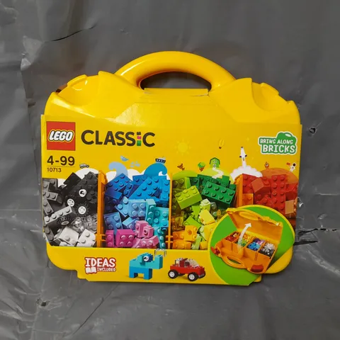 LEGO CLASSIC CREATIVE SUITCASE