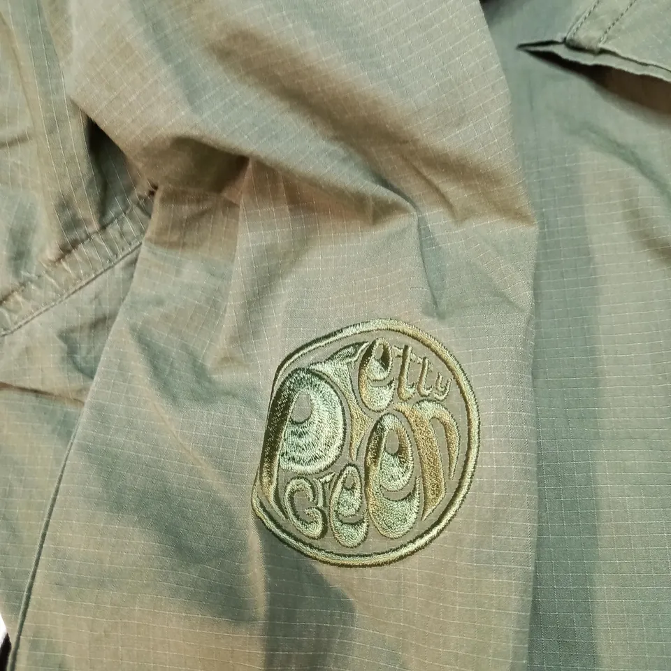 PRETTY GREEN CREEDENCE PARKA IN GREEN SIZE L