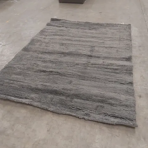 QUALITY DESIGNER AREA RUG - APPROXIMATELY 283 x 198cm