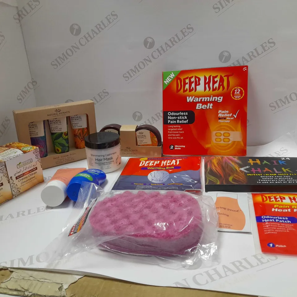 BOX OF APPROX 20 ASSORTED COSMETIC ITEMS TO INCLUDE DEEP HEAT, HAIR CHALK AND LIVING PROOF 