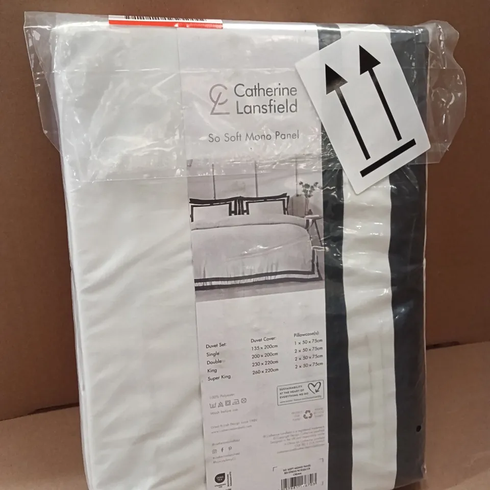 BAGGED CATHERINE LANSFIELD KING DUVET SET