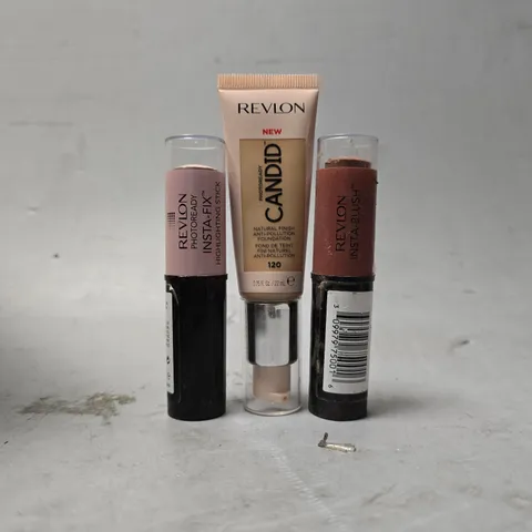 BOX OF APPROXIMATELY 25 ASSORTED REVLON ITEMS TO INCLUDE - INSTA FIX , CANDID FOUNDATION 120 
