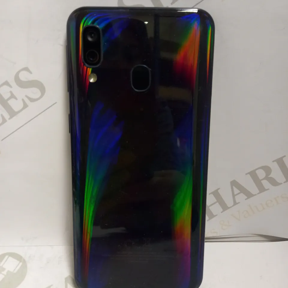 SAMSUNG PHONE