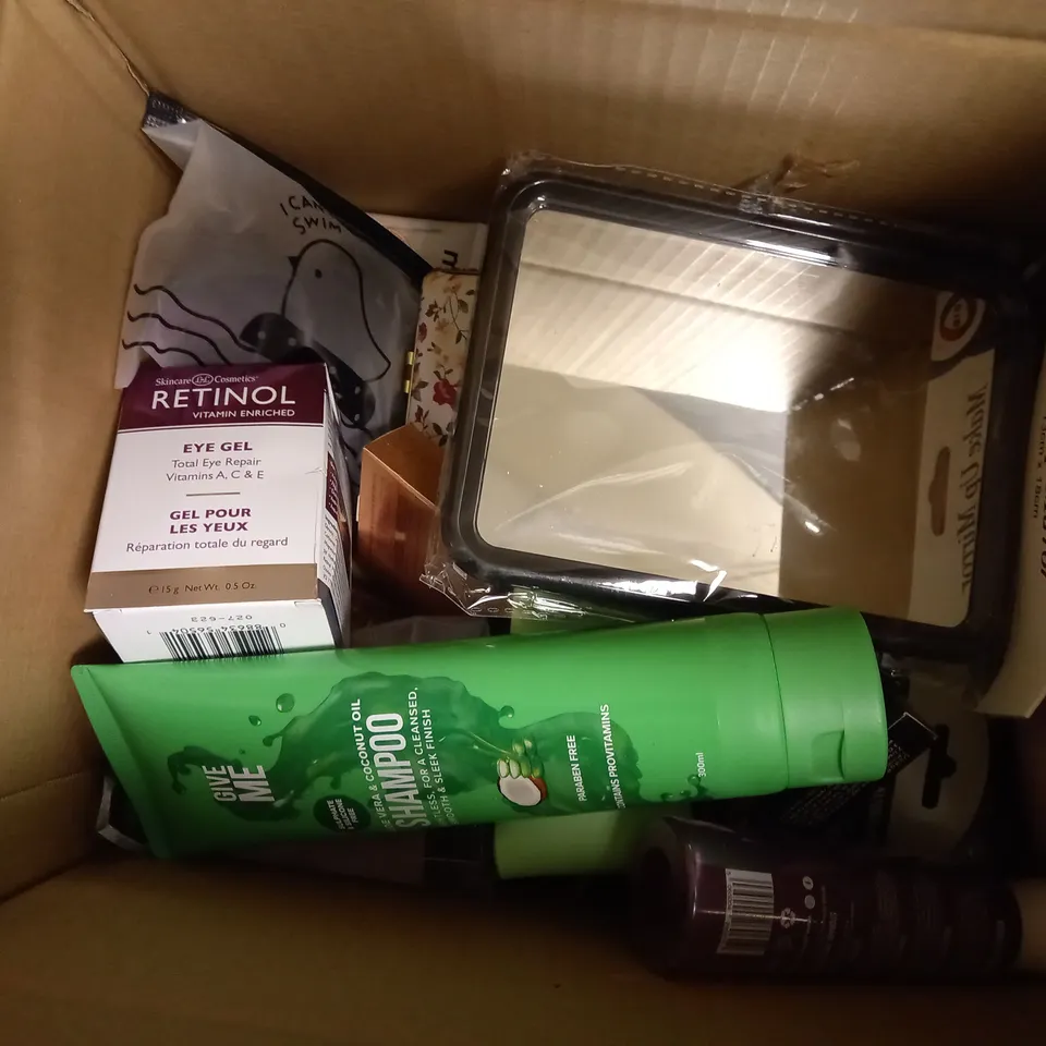APPROXIMATELY 20 ASSORTED HEALTH AND BEAUTY PRODUCTS TO INCLUDE NISH MAN TEXTURIZING SEA SALT SPRAY, FLORA & CURL CREAM SHAMPOO, AESOP GERANIUM LEAF BODY CLEANSER 