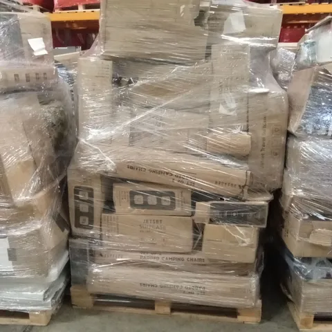 PALLET OF ASSORTED E-COMMERCE GOODS AND PRODUCTS TO INCLUDE; CAMPING CHAIRS, SUITCASES/CABIN BAGS ETC