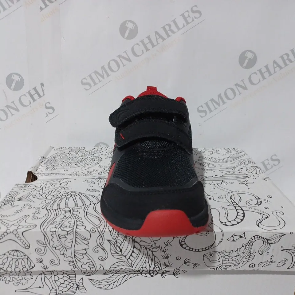 CLARKS AEON DASH O TRAINERS - 1 1/2 UK