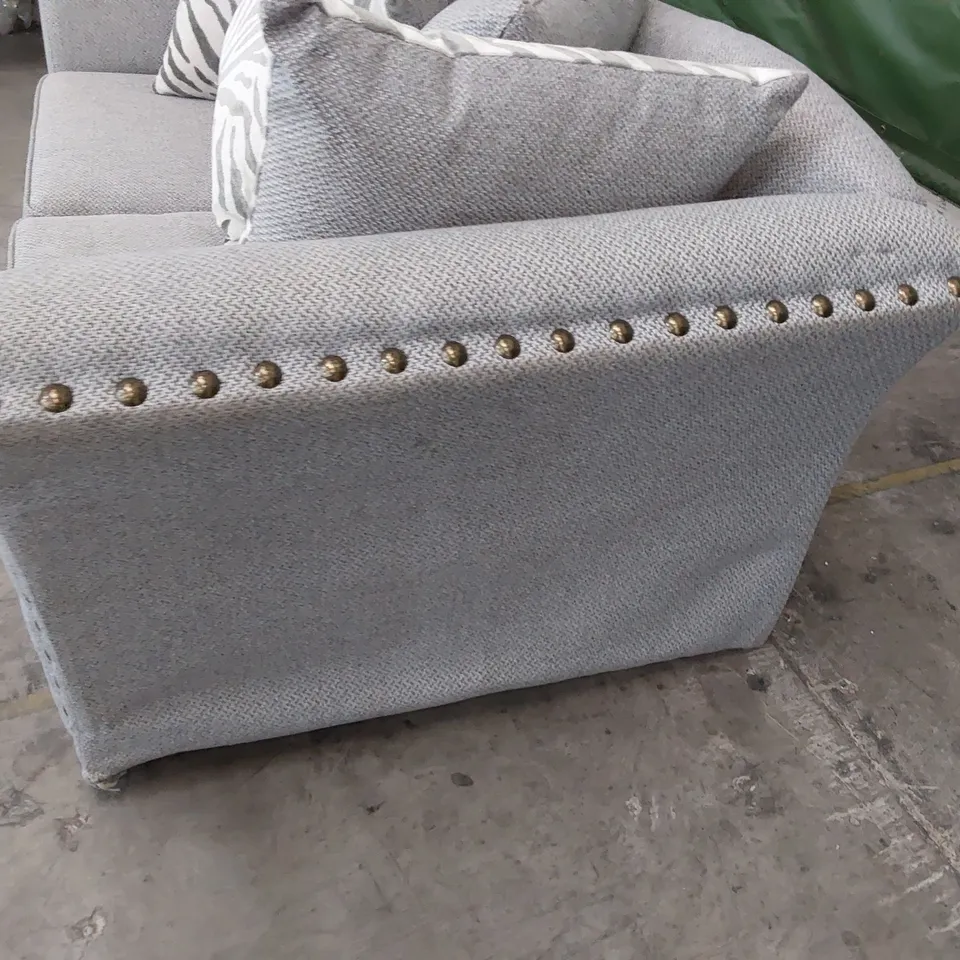 DESIGNER TWO SEATER SOFA WITH SCATTER CUSHIONS & STUDDED DETAIL 
