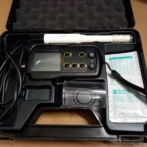 HANNA HI 9813-5 PH METER 