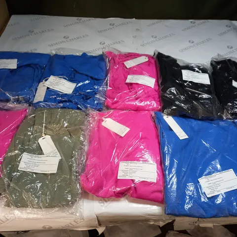 BAG OF APPROX 10 ASSORTED CLOTHING ITEMS TO INCLUDE - MAISON DE NIMES 