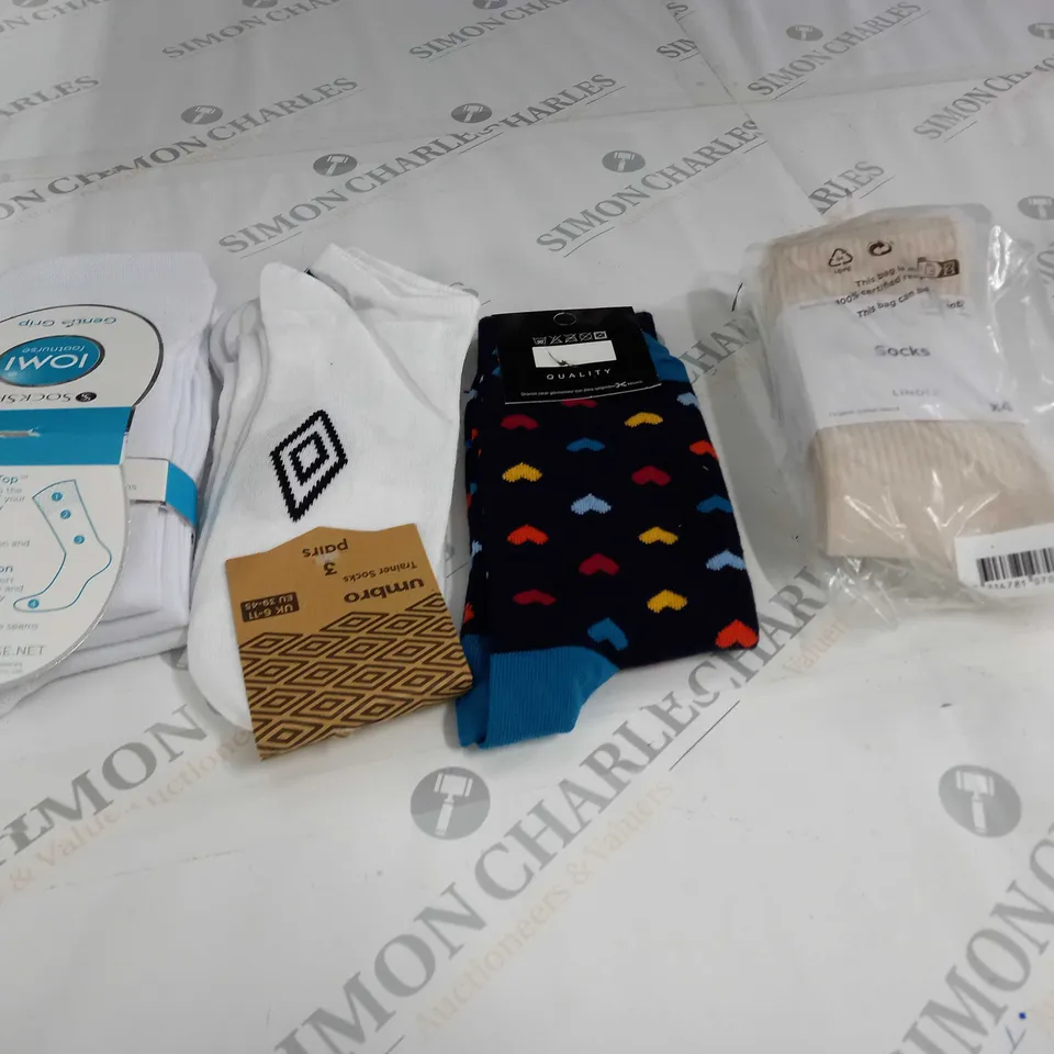4 LOTS OF SOCK SETS