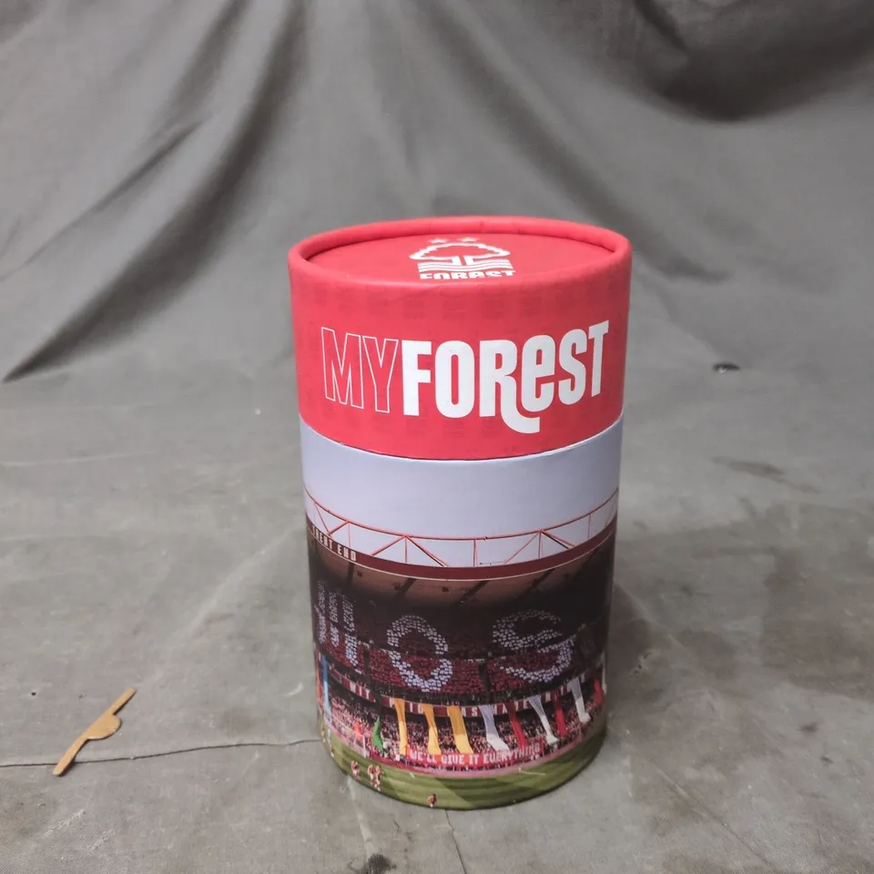 NOTTINGHAM FOREST TRAVEL MUG 