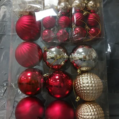 BOXED PACK OF 50 RED & GOLD BAUBLES 