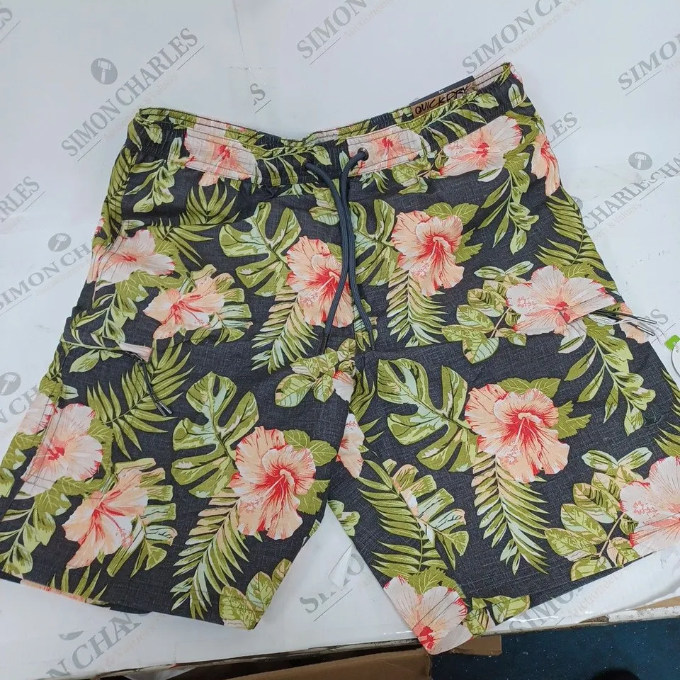 MANTARAY QUICK DRY SWIMMING TRUNKS SIZE M