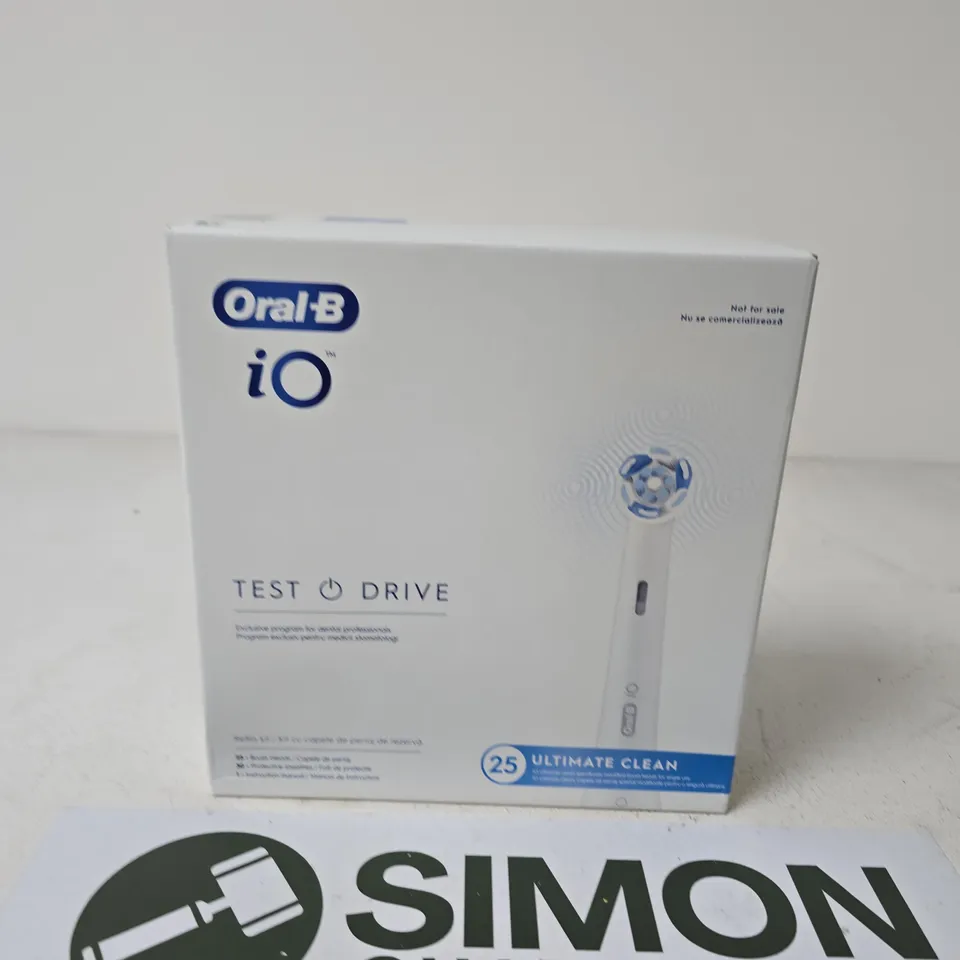 ORAL-B IO ELECTRIC TOOTHBRUSH – TEST DRIVE BOXED