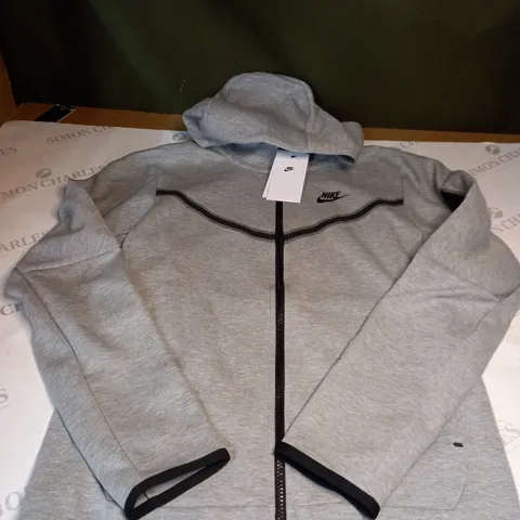SMALL NIKE TECH HOODIE