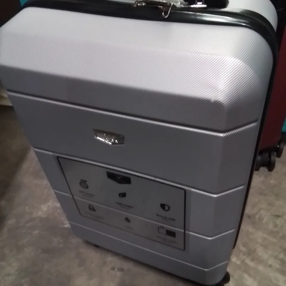 LUGG JETSET CABIN BAG SILVER