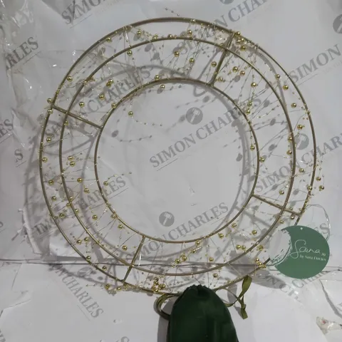 SARA DAVIES PRE-LIT BEADED WREATH