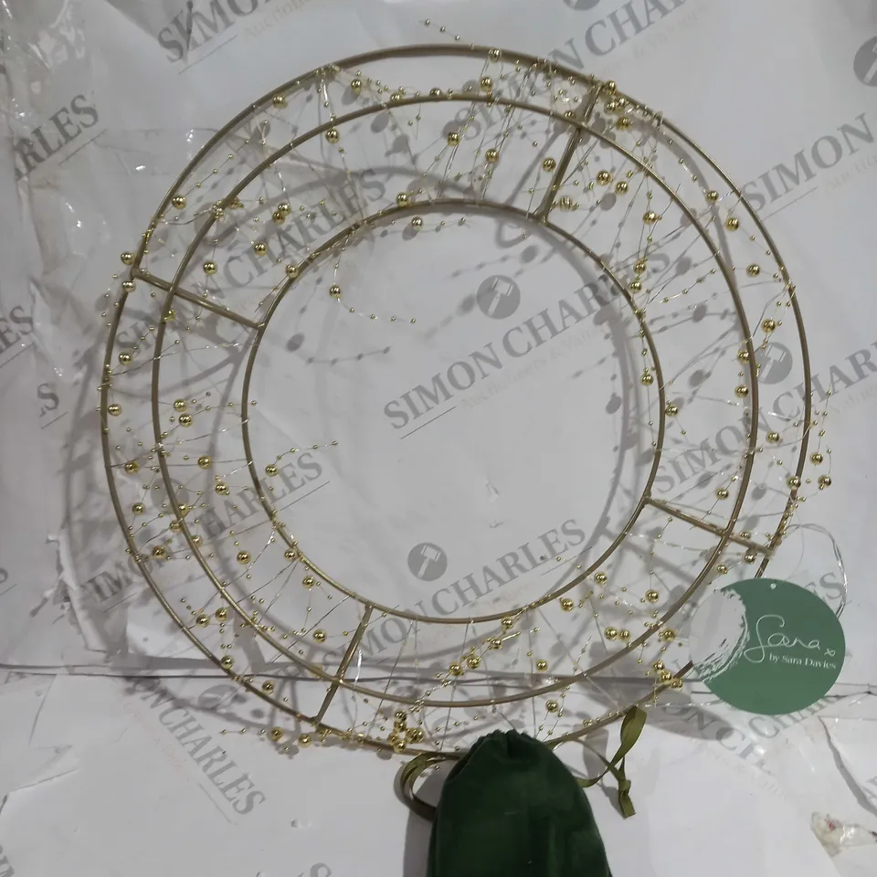 SARA DAVIES PRE-LIT BEADED WREATH 