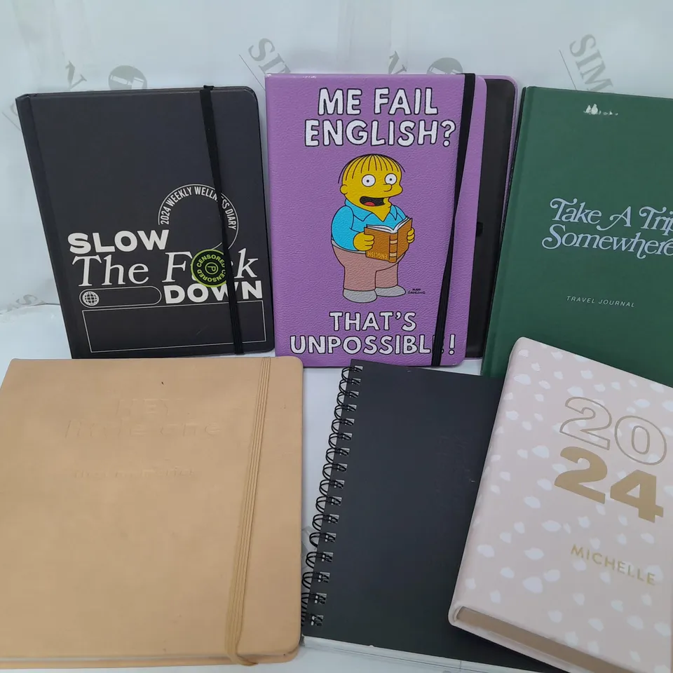 APPROXIMATELY 17 ASSORTED NOTEBOOKS, DIARIES, JOURNALS, PLANNERS TO INCLUDE THE SIMPSONS A5 JOURNAL. OUR DAY WEDDING PLANNER, HARRY POTTER 2024 DIARY 