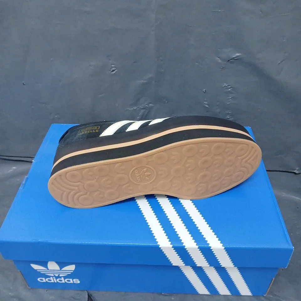 BOXED PAIR OF ADIDAS GAZELLE STACK WOMENS TRAINERS - 4