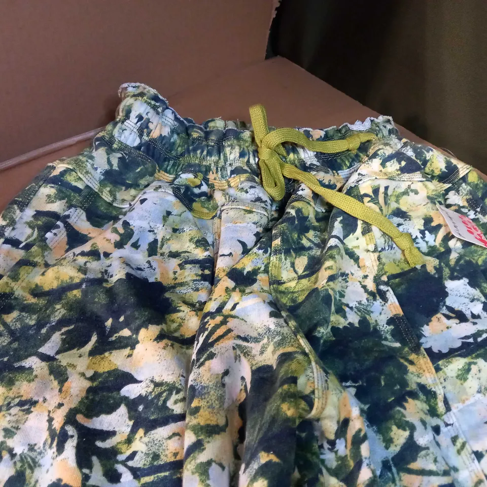 DESIGNER GRUNGE INSPIRED GREEN/BLUE OVERSIZED JOGGERS - XS