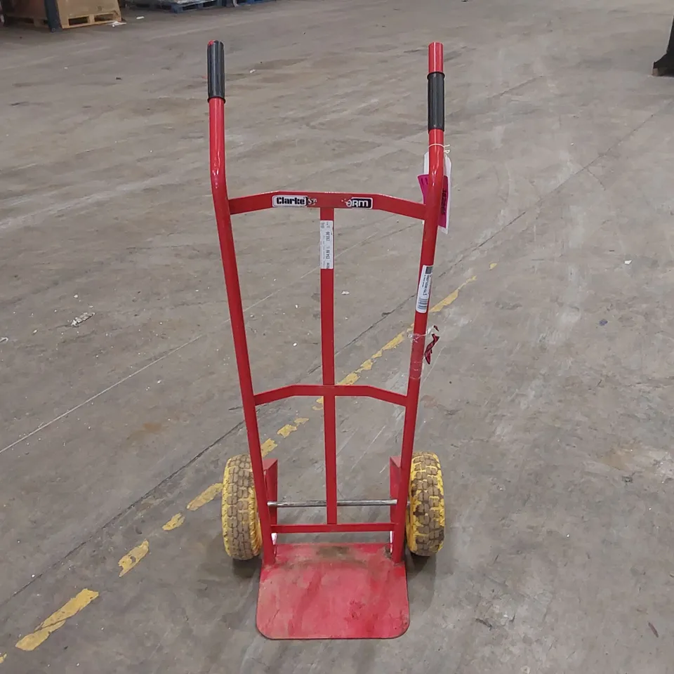 CLARKE CST5PF 250KG SACK TRUCK WITH PUNCTURE PROOF TYRES