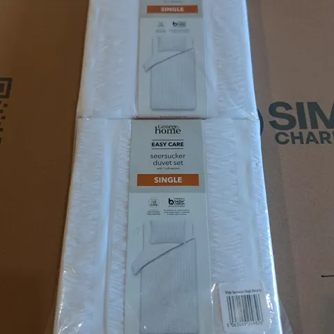 BOX OR APPROXIMATELY 12 EASY CARE SEERSUCKER DUVET SET SINGLE 