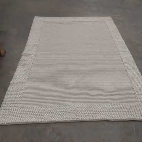 QUALITY DESIGNER AREA RUG - APPROXIMATELY 230 x 155cm