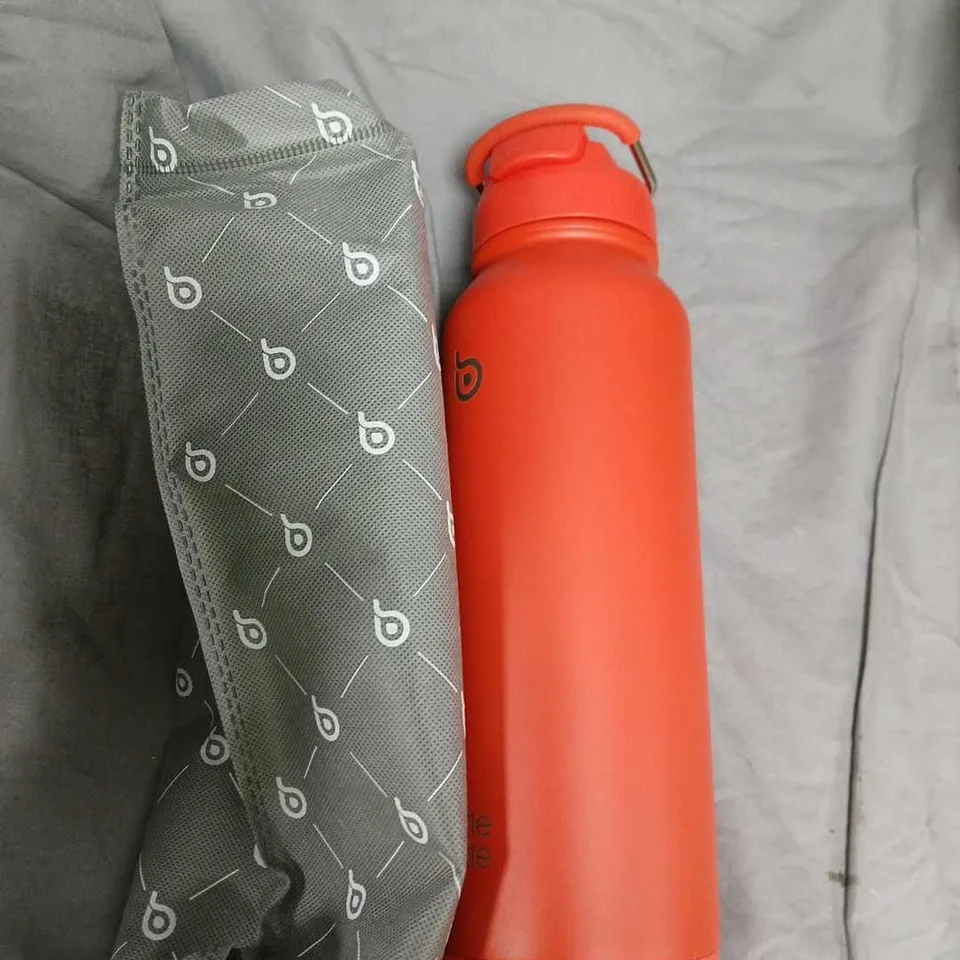 ORANGE WATER BOTTLE WITH GREY NEOPRENE SLEEVE (WITH BOX)