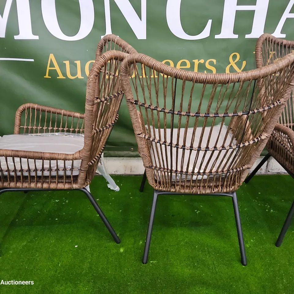 SET OF FOUR ARIZONA NATURAL PATIO ARMCHAIRS WITH GREY SEAT PADS