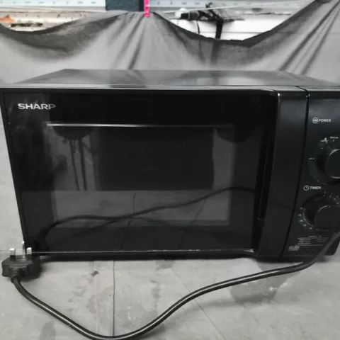 BOXED DAEWOOD 20 L 800W MICROWAVE