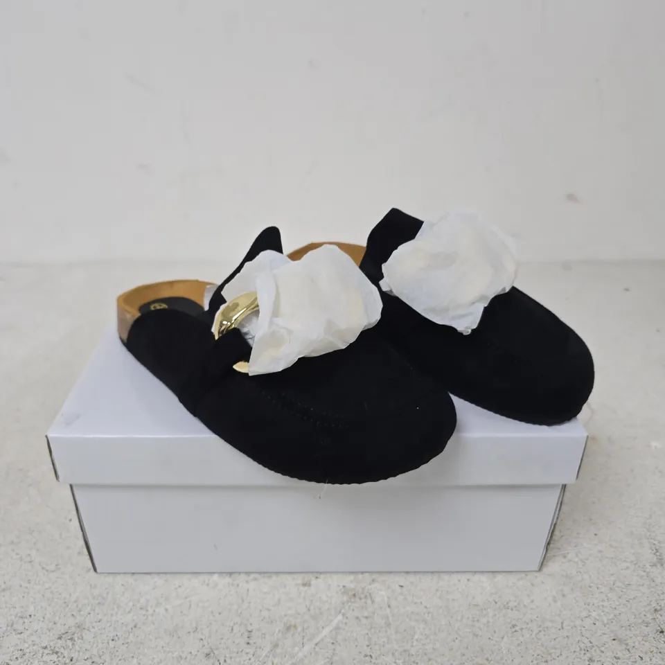 SPOT ON BLACK FABRIC SLIPPERS - 3