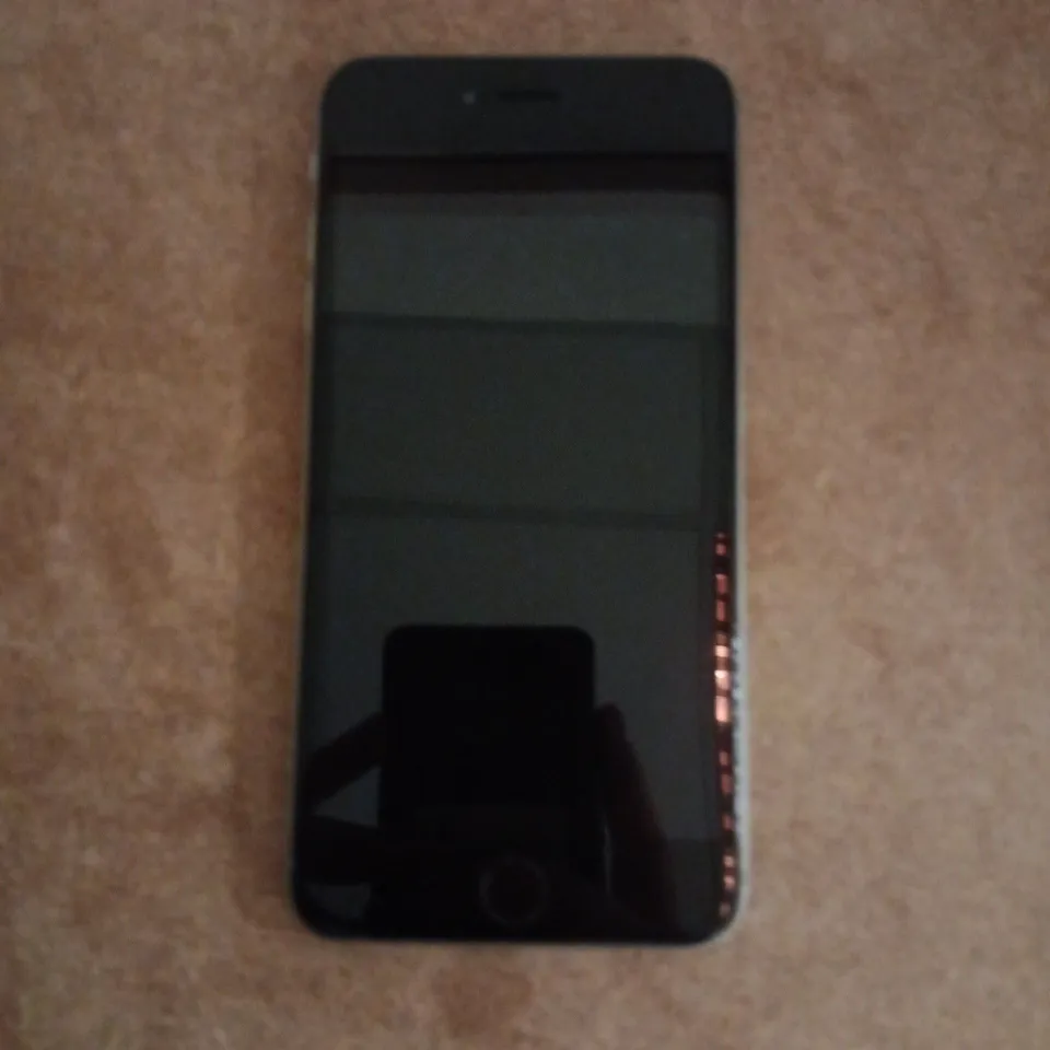 APPLE IPHONE 6 PLUS (A1524)