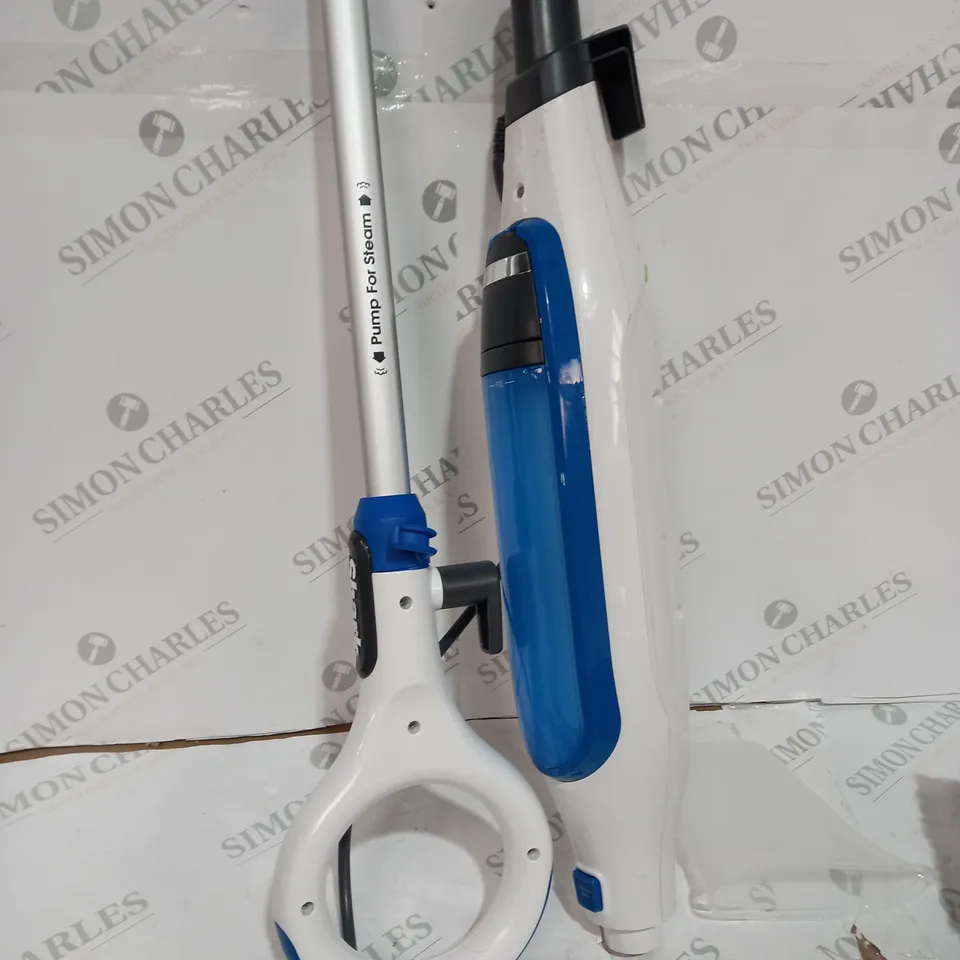 SHARK KLIK AND FLIP STEAM MOP 