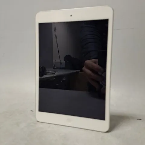 APPLE IPAD A1489