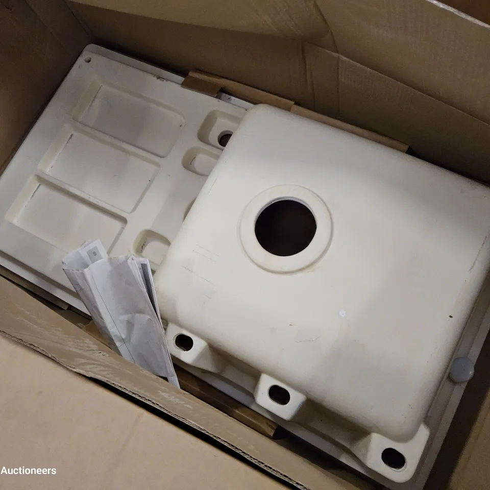 BOXED FRANKE  TITAN WHITE CERAMIC SINGLE BOWL SINK & DRAINER