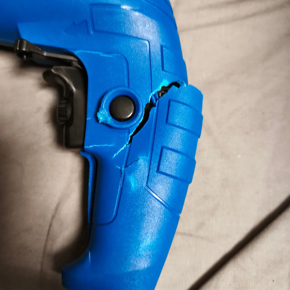 DAY PLUS IMPACT DRILL – YC5801, 220–240V, 0–3000 RPM-DAMAGED HANDLE