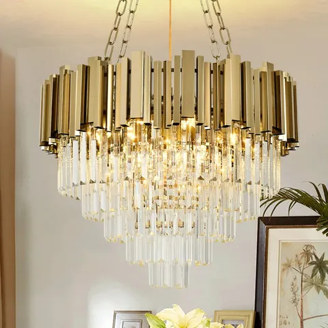 BOXED MALISE 8-BULB CHANDELIER (1 BOX)