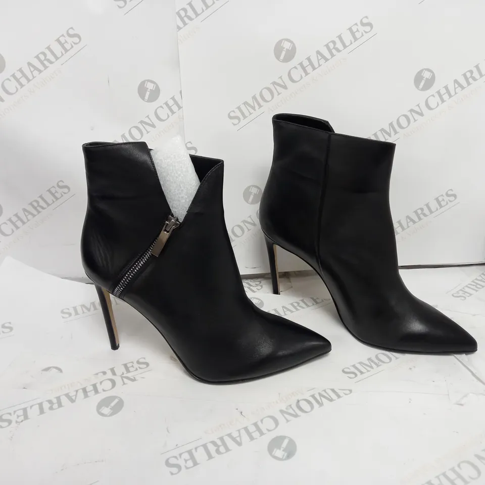 MODA IN PELLE KATHELINE ANKLE BOOT BLACK SIZE 8